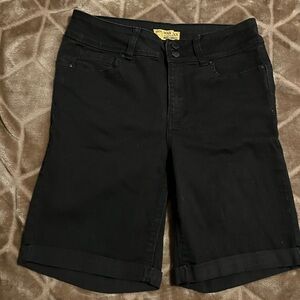 Black Capri Shorts